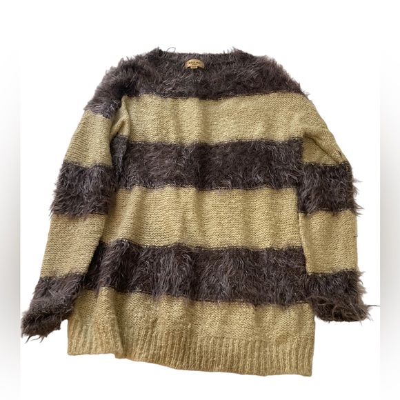 Beulah Sweaters - Beulah Fuzzy Striped Purple and Tan Textured Sweater- FANTASTIC! Size S/M